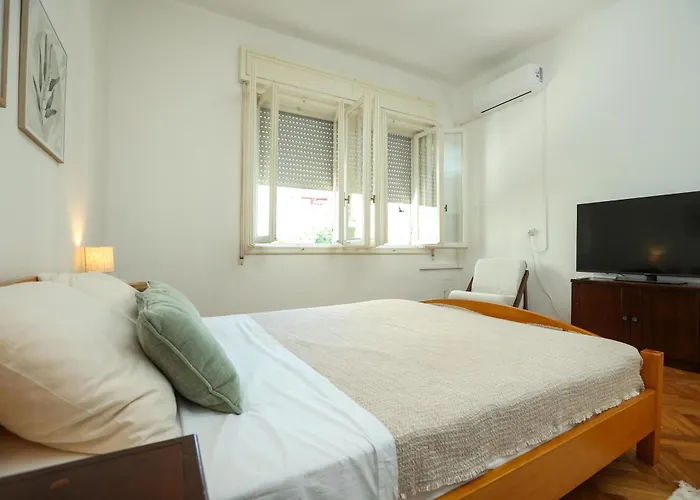 Appartement Ljubica With Shared Bathroom