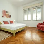Ljubica With Shared Bathroom זאדאר