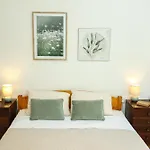 דירה Ljubica With Shared Bathroom זאדאר