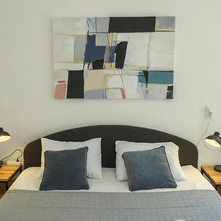 Ljubica With Shared Bathroom ザダル