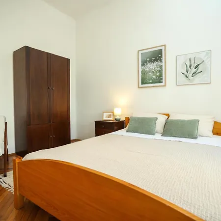Ljubica Apartment *