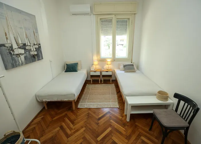 アパート Ljubica With Shared Bathroom *