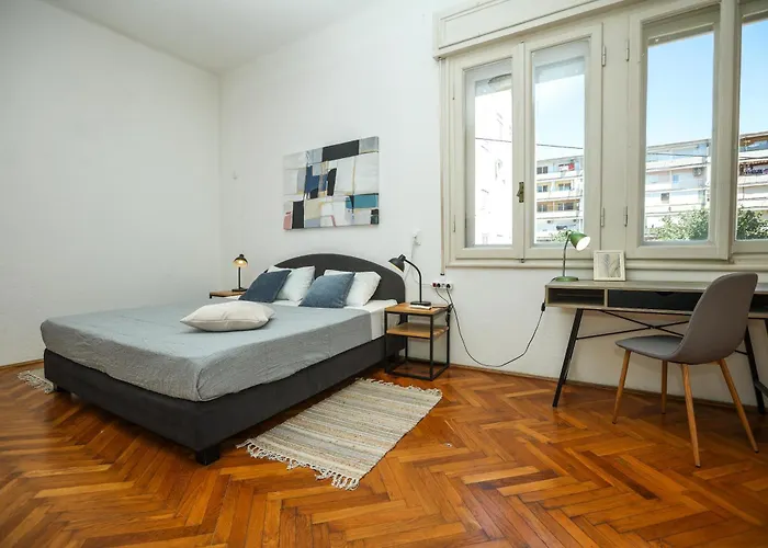 アパート Ljubica With Shared Bathroom *