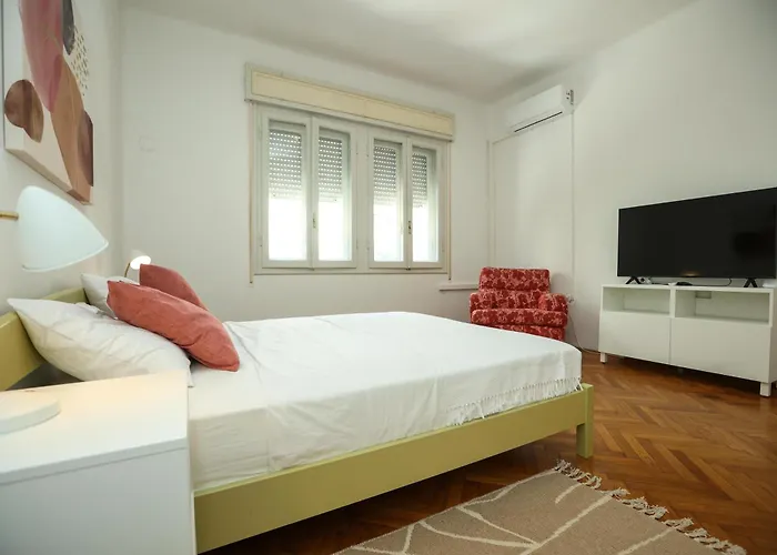 Ljubica With Shared Bathroom Apartment